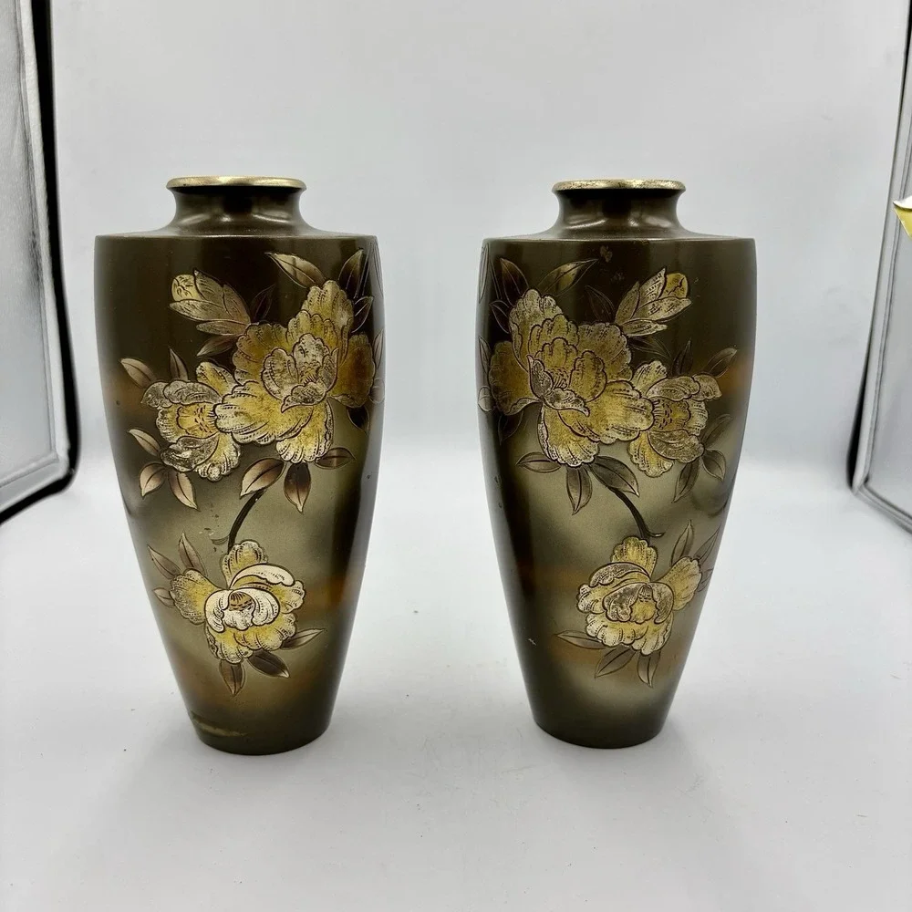 Pair Antique Japanese Brass Vases Signed‎ Ryubun 龍文 Gilt Floral Design 8